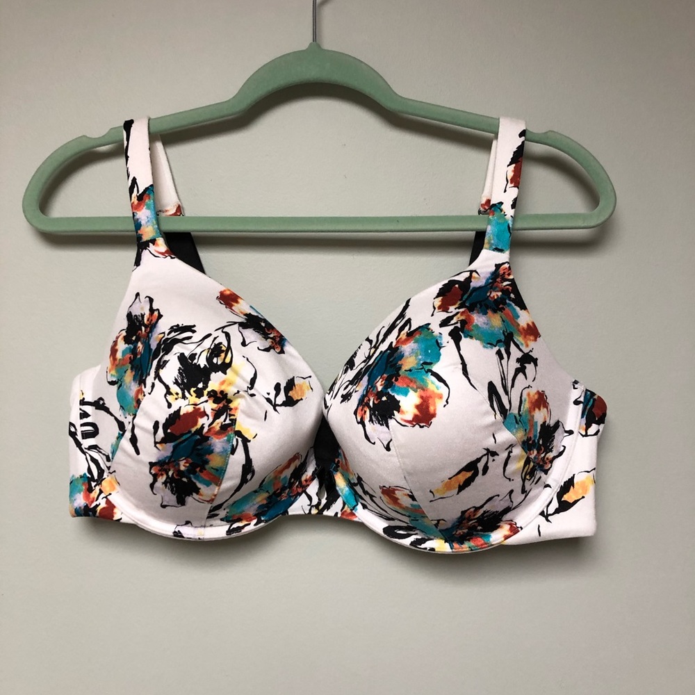 Lane Bryant Cacique 42DD Bra